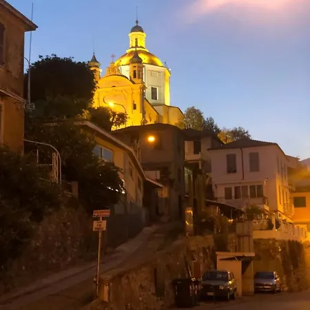 公寓 Casa Sandra - Sea View, With Garage 圣雷默