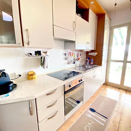 Casa Sandra - Sea View, With Garage Apartamento