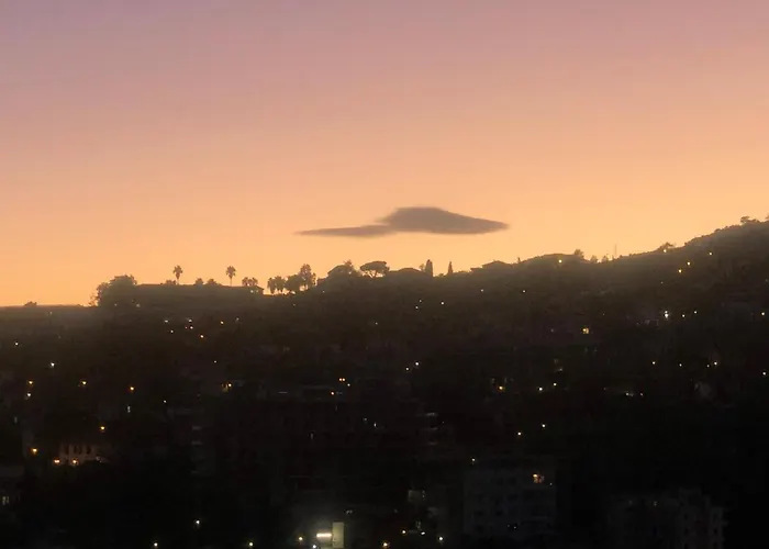 Apartman Casa Sandra - Sea View, With Garage