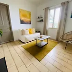 Apartman Casa Sandra - Sea View, With Garage *