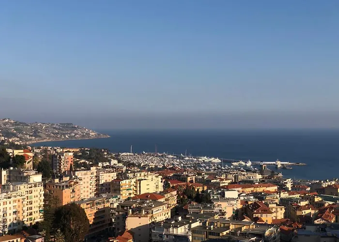 Casa Sandra - Sea View, With Garage 公寓